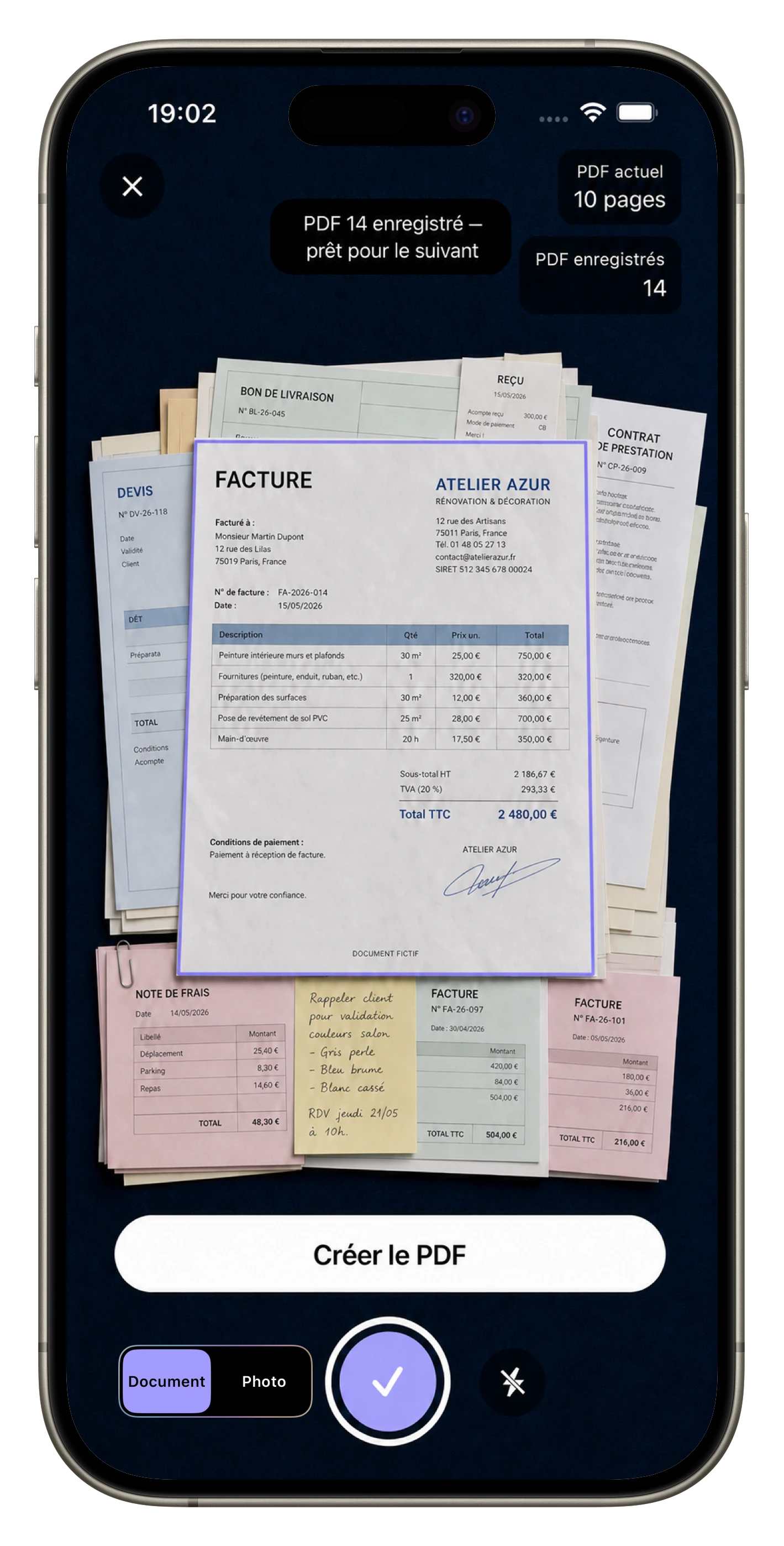 Scanner Scantivo devant une pile de documents réaliste avec quatorze PDF enregistrés et dix pages dans le PDF actuel